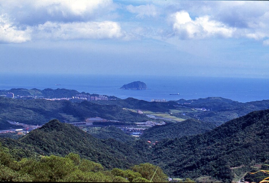 Looking at Keelung Islet (source from Tourism Bureau)