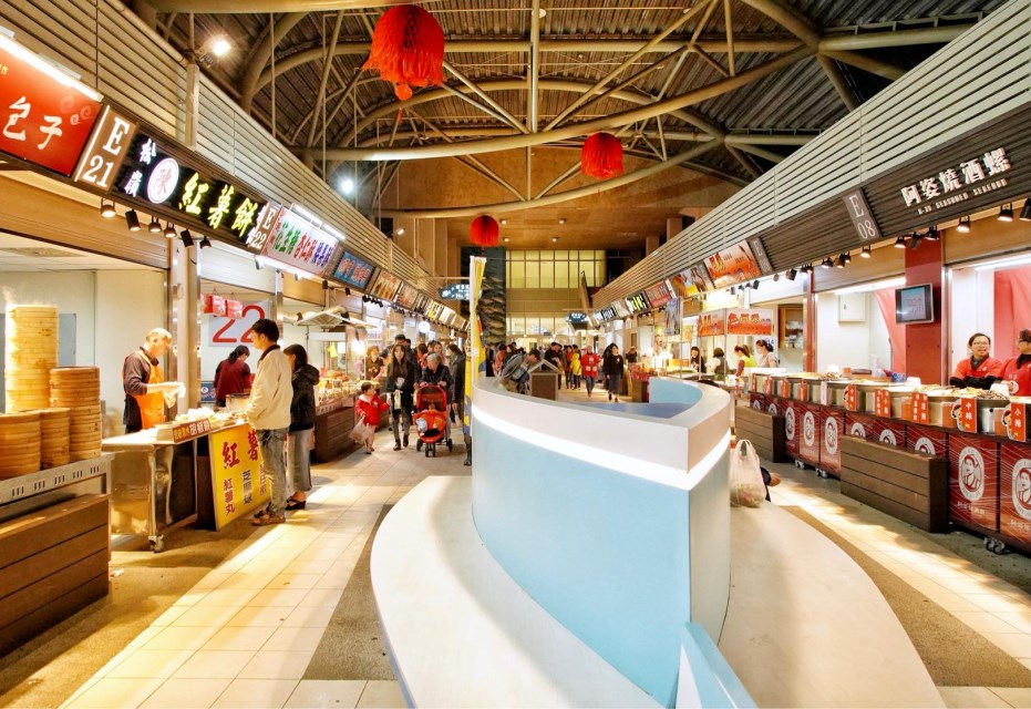 Wuqi Fishing Port- food court (source from Chiao-Chun Photography Studio)
